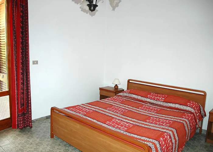 公寓 L' Oleandro *